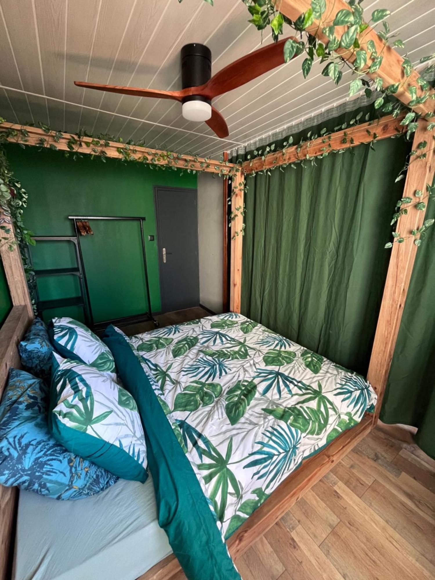 Oasis Tropical & Sauna Saint-Hilaire-de-Riez Exteriér fotografie
