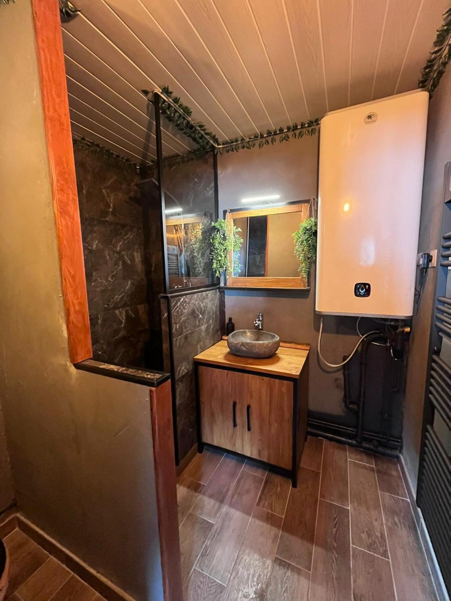 Oasis Tropical & Sauna Saint-Hilaire-de-Riez Exteriér fotografie